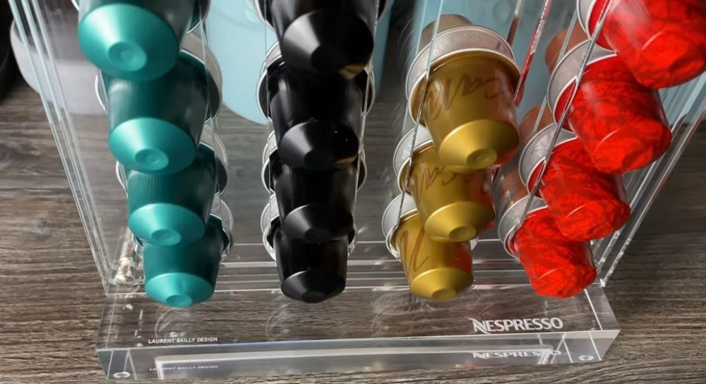 Nespresso Versilo Kapselspender – Design Laurent Bailly (Neu und