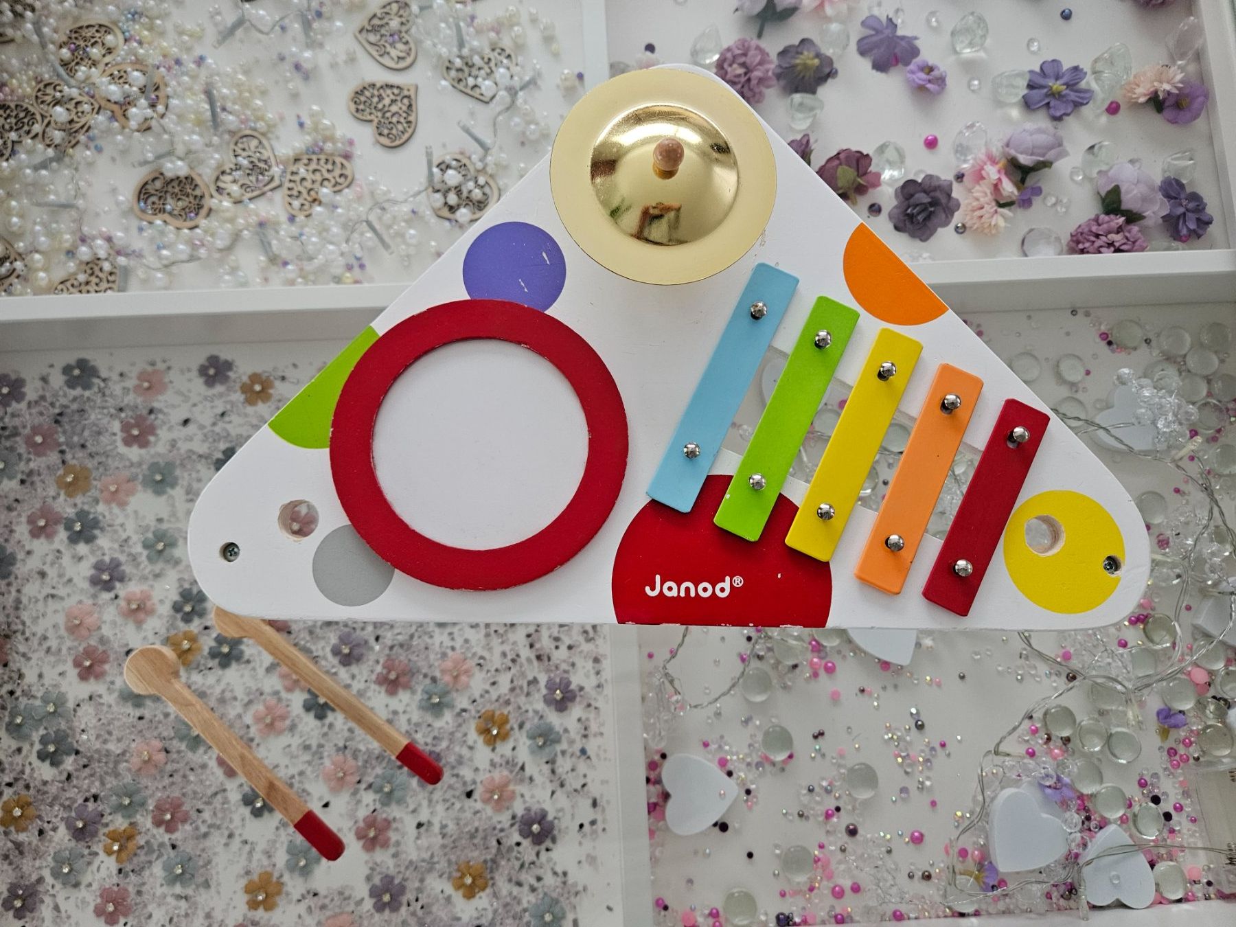 Janod Spielzeuge: Janod Musiktisch aus Holz – Gebraucht aus Unterägeri von Sleepbear 1