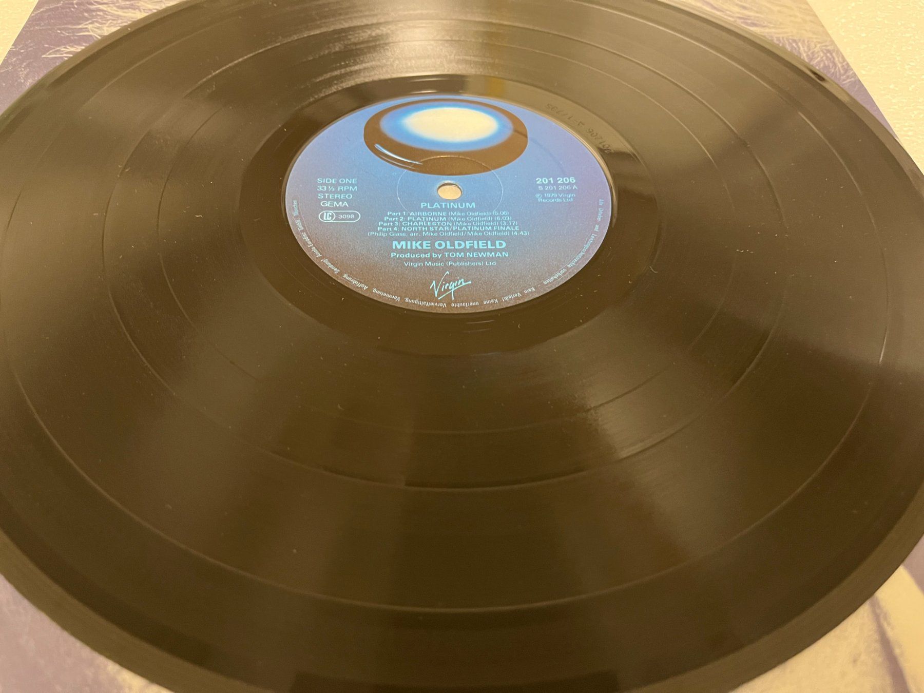 Dischi in vinile: LP Mike Oldfield Platinum LP – Usato da Mumpf venduto da dadaboygugu 6