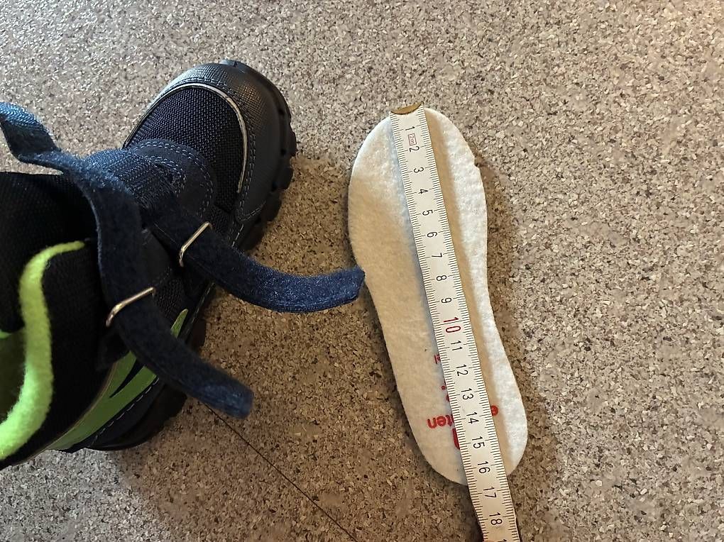 Scarpe per ragazzi: Winterstiefel Grösse 25 – Nuovo e nell'imballaggio originale da Bern venduto da Aniba23 2