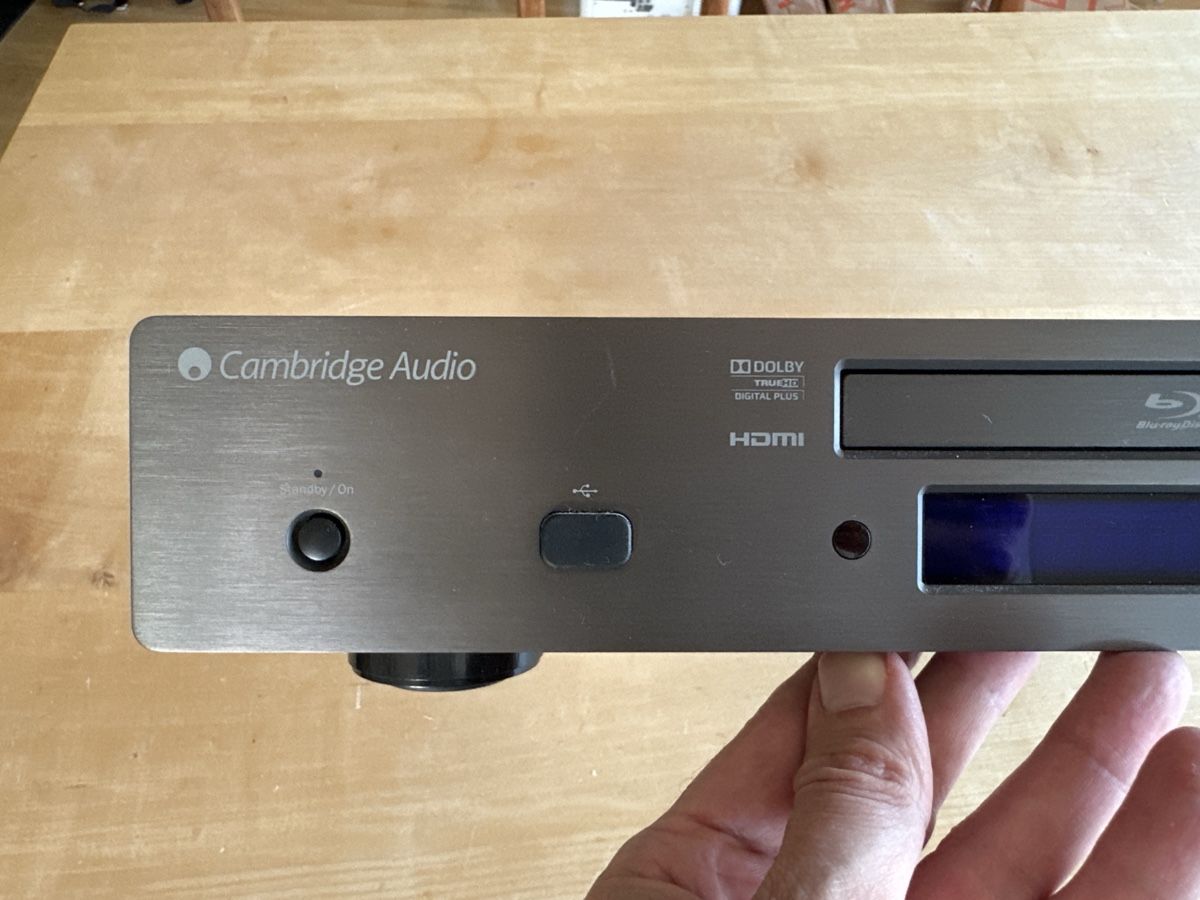 Tous les DVDs: Cambridge Audio AZUR 650BD Blu-ray Disc Player gebraucht – D'occasion à Zürich par MarkusBoesch 1