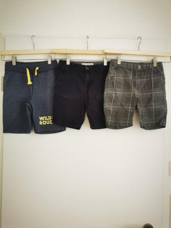 3x Kinder Shorts  Grösse 110/116 4-6 J. PREIS FÜR 3 SHORTS