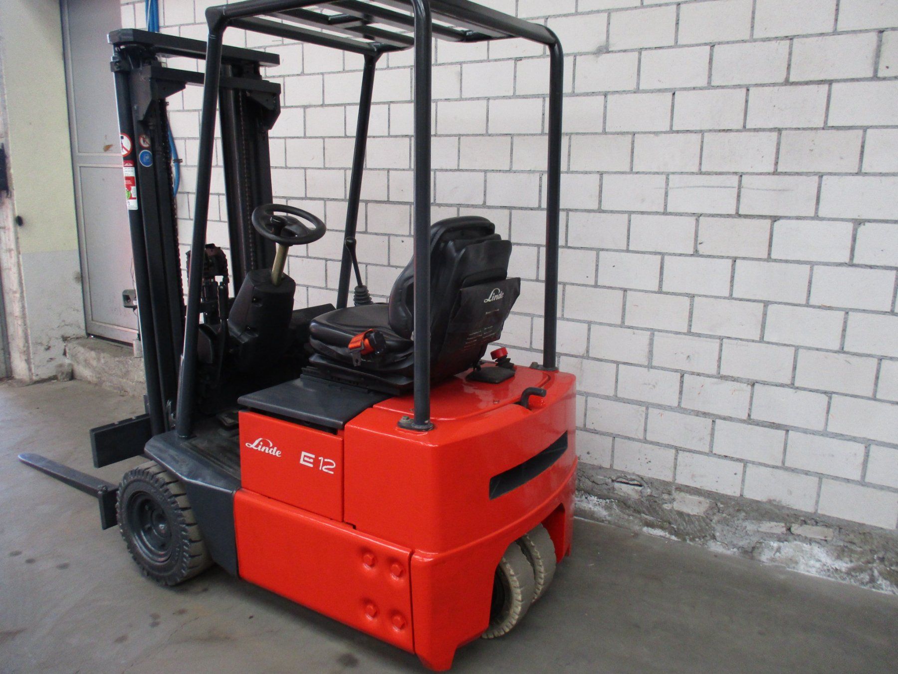 Linde Carrelli elevatori e a forche: STAPLER LINDE E12 ELEKTRO GABELSTAPLER 4.25m Hubhöhe – Usato da Seon venduto da zomahandel 3