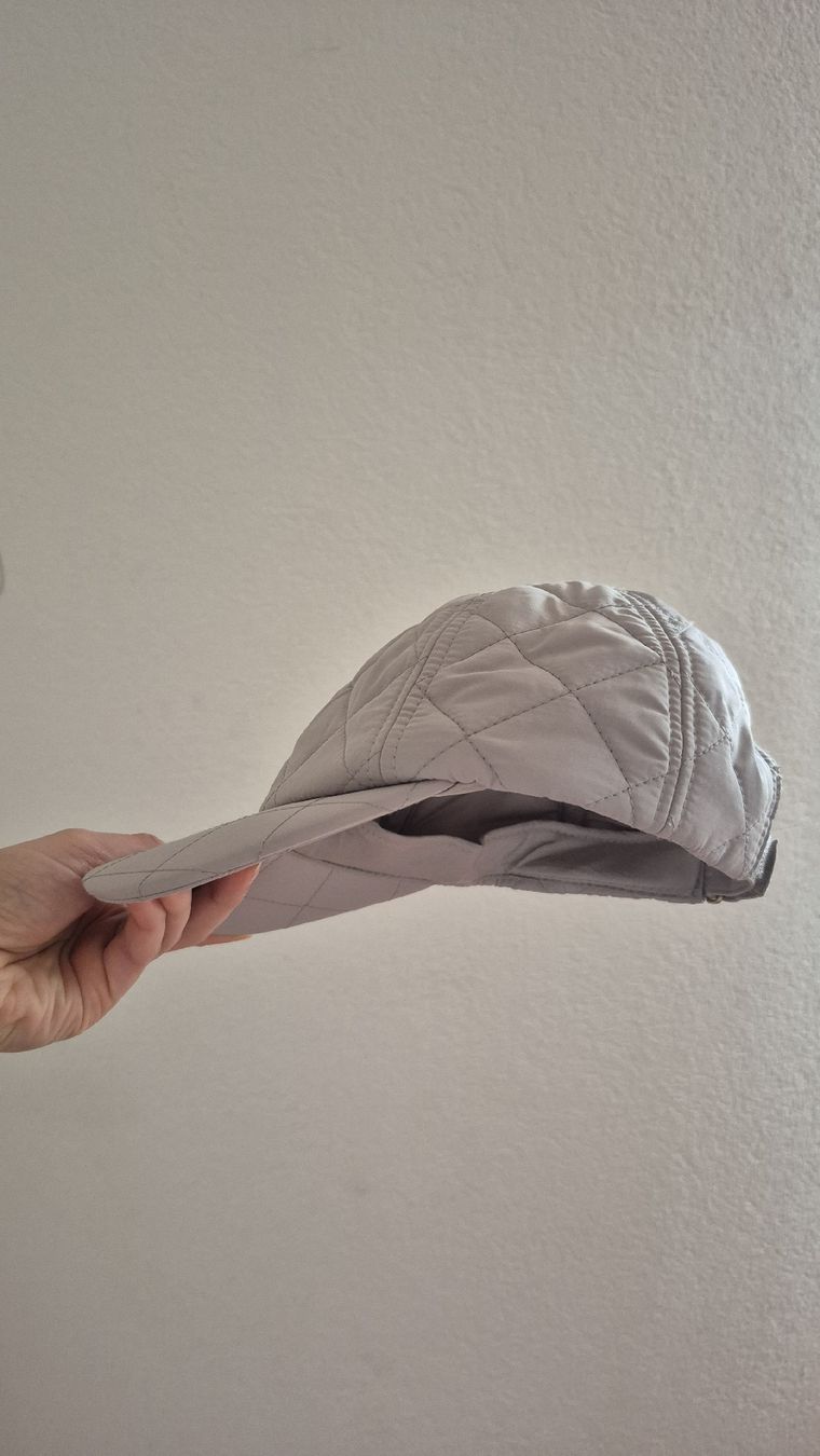 H&M Hüte, Mützen & Caps: Casquette matelassée – Neu (gemäss Beschreibung) aus Villars-sur-Glâne von ninisabri 1