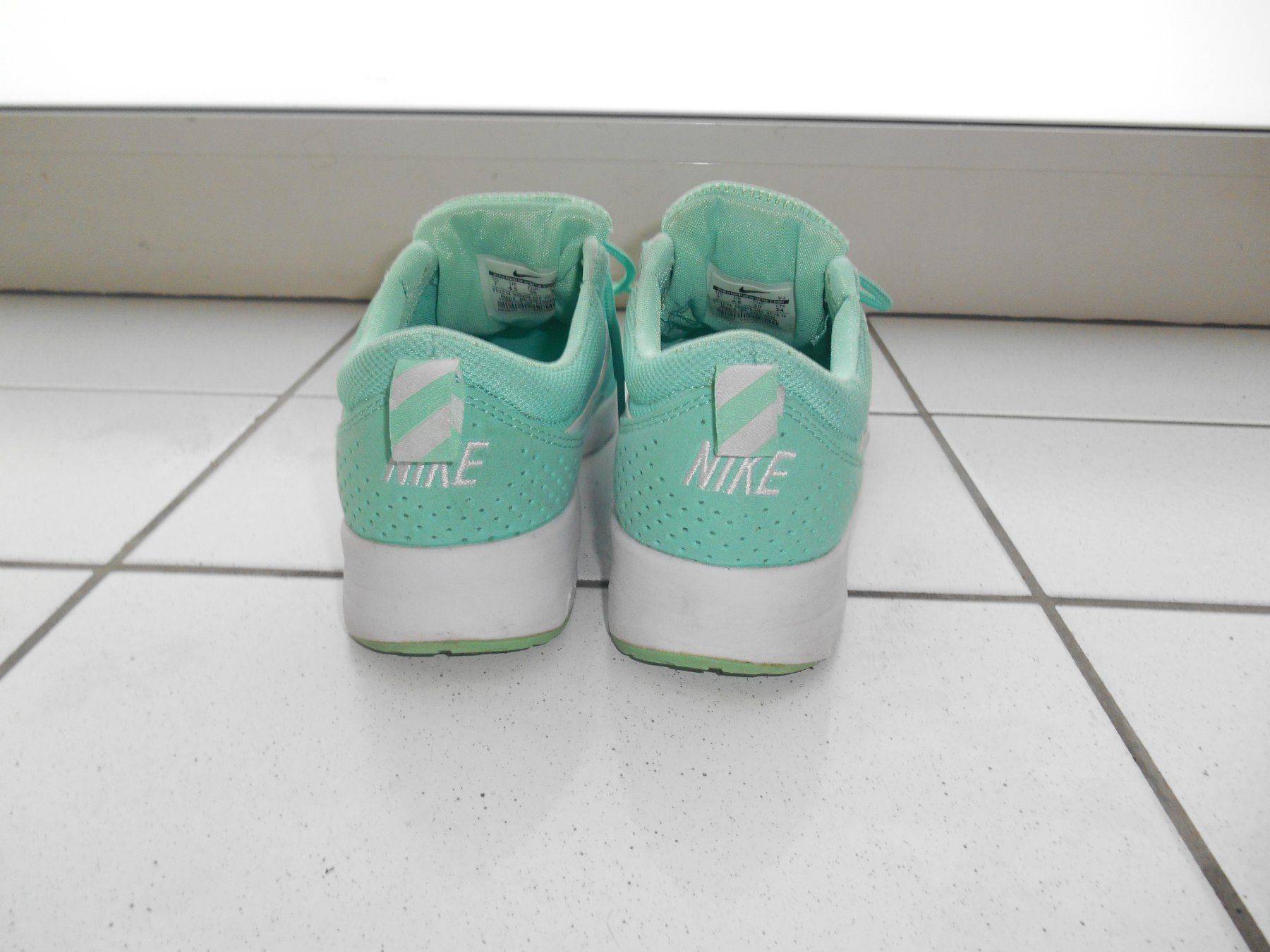 Nike Scarpe da donna: Nike Air Max Thea Sneaker Grösse 38 – Usato da Basel venduto da chien008 2