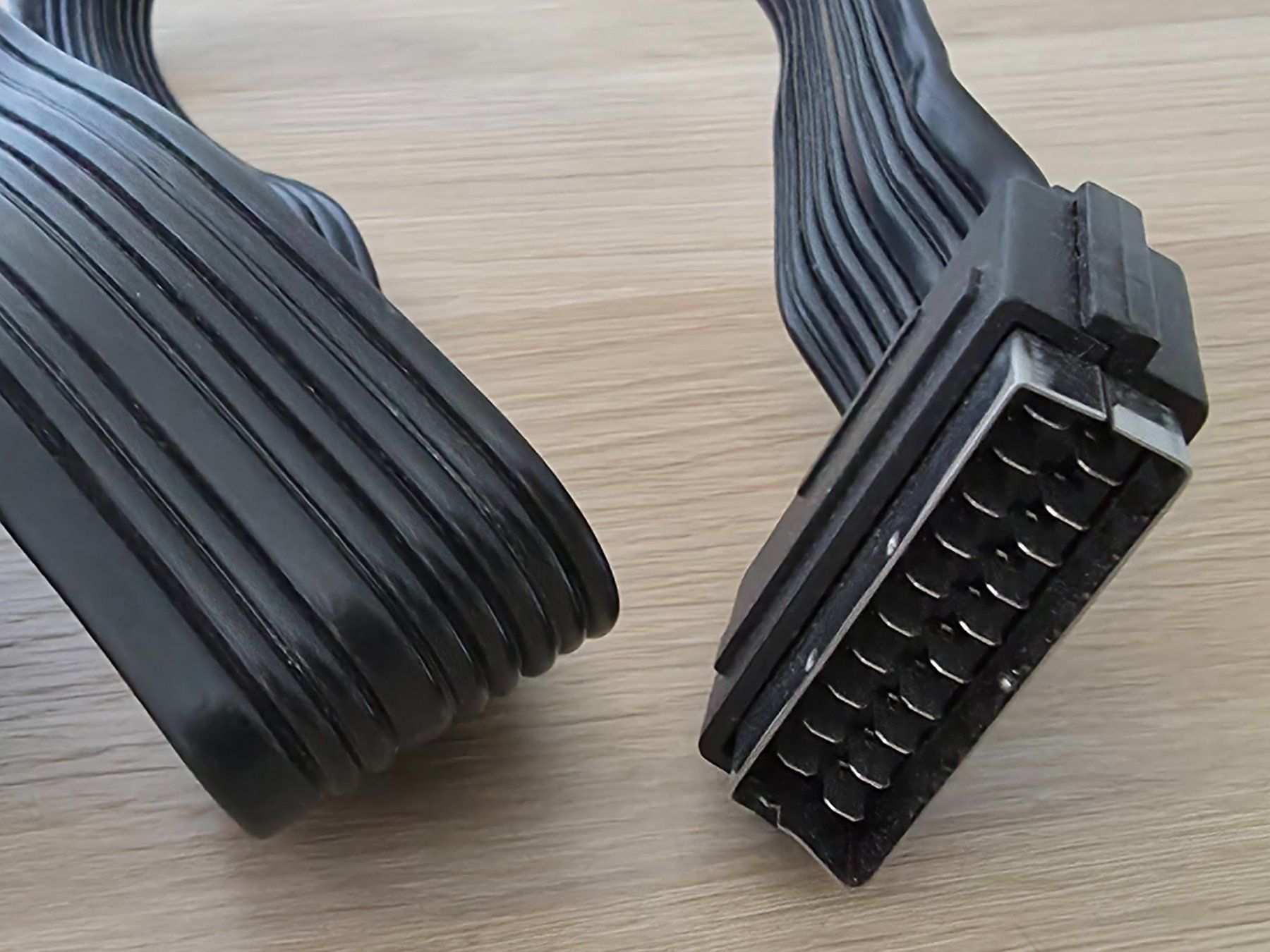 Cavi: Scart Kabel schwarz 96 cm Lang – Usato da Zürich venduto da IrisA0102 3
