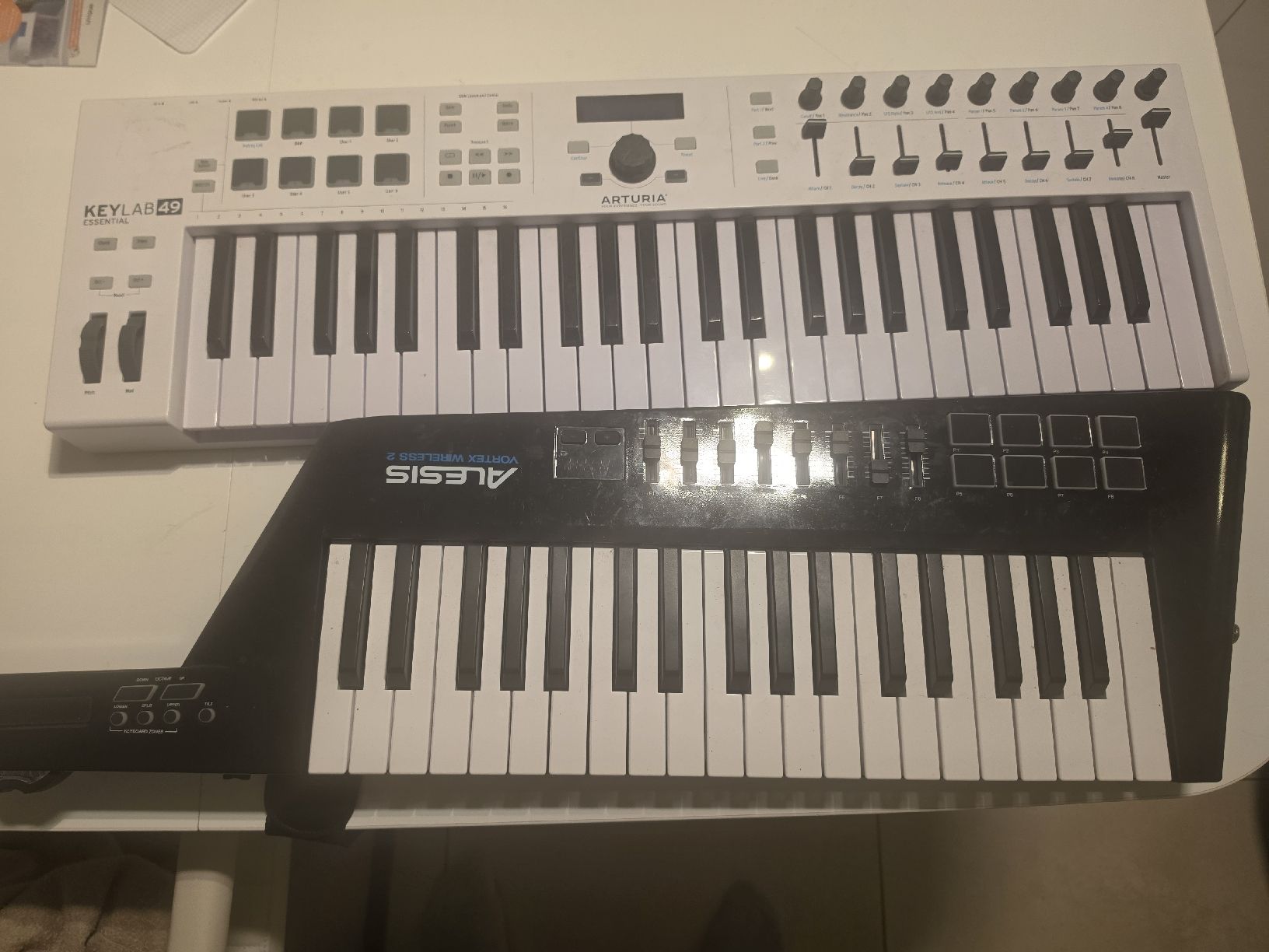 Arturia Musikinstrumente: Tastiere midi – Gebraucht aus Losone von dar_h9gj