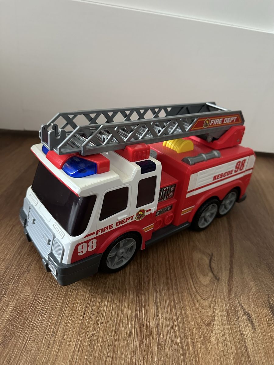 Giocattoli: Dickie Feuerwehrauto 36 cm – Usato da Au SG venduto da DM-Fashion