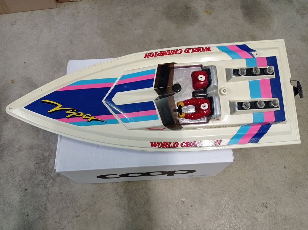 Kyosho viper shop rc boat