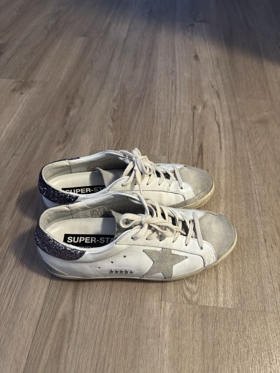 Golden Goose Scarpe da donna: Golden Goose Super-Star Sneaker – Usato da Dielsdorf venduto da Anthony111