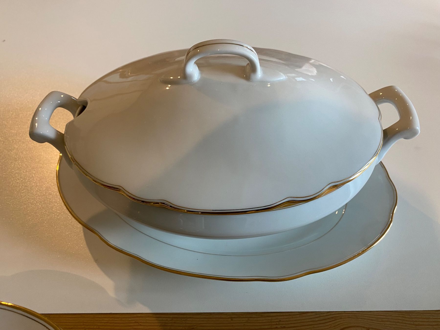 Set di piatti: Geschirr Set 2 – Usato da Eschlikon TG venduto da ArtRec 2