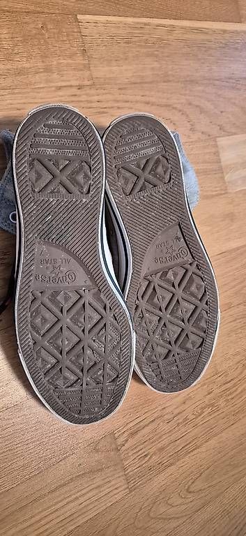 Scarpe da uomo: Converse All Star Chucks – Usato da Zuerich venduto da Manu_bu 2