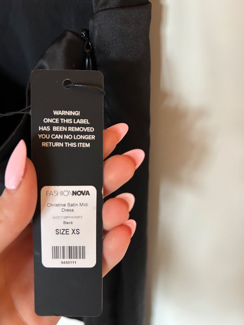 Vestiti: Schwarzes Satin Midi-Dress – Nuovo e nell'imballaggio originale da Frauenfeld venduto da hannamaria29 3