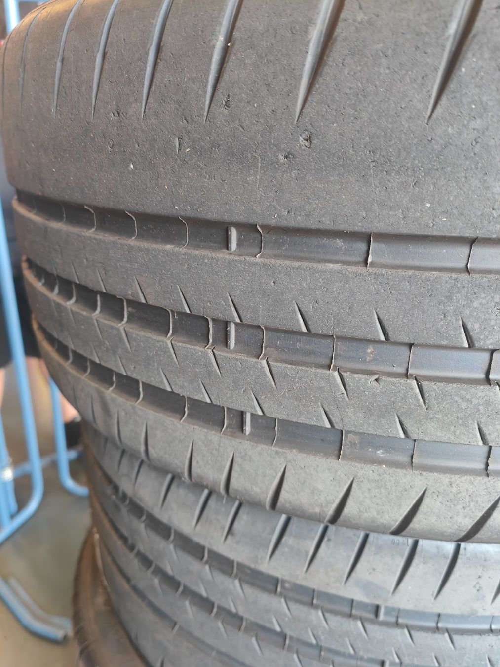 Michelin Pneumatici & Ruote complete: Porsche GT3 Reifen – Usato da Oberengstringen venduto da Reifen-Lagerverkauf 5