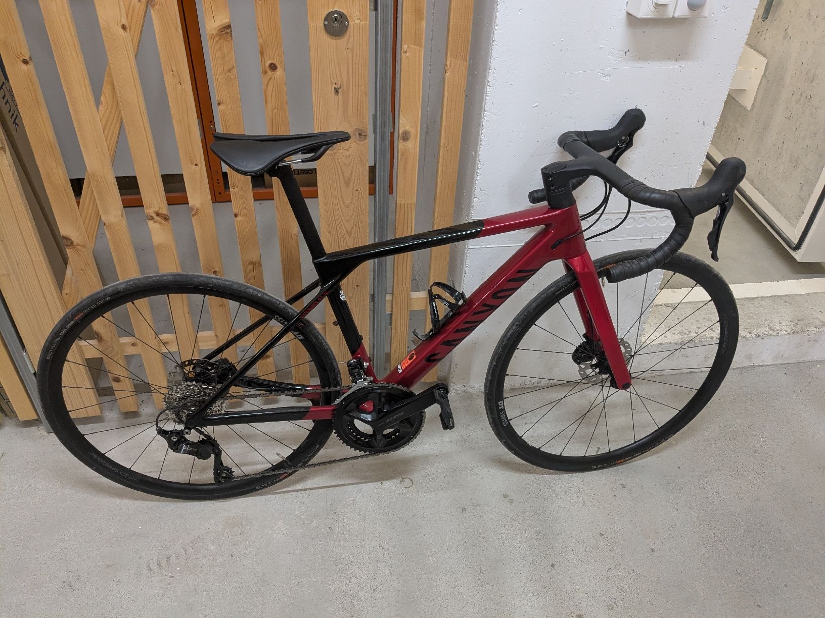 Canyon Velos: Road Bike Canyon Ultimate CF SL 7 – Gebraucht aus Zürich von leagrx 7