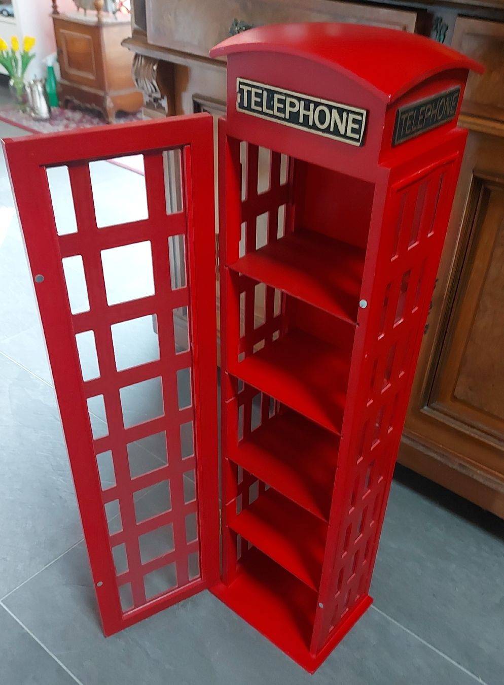 Scaffali: CD Turm London-Telefonhäuschen – Usato da Rumisberg venduto da AaronRodgers81