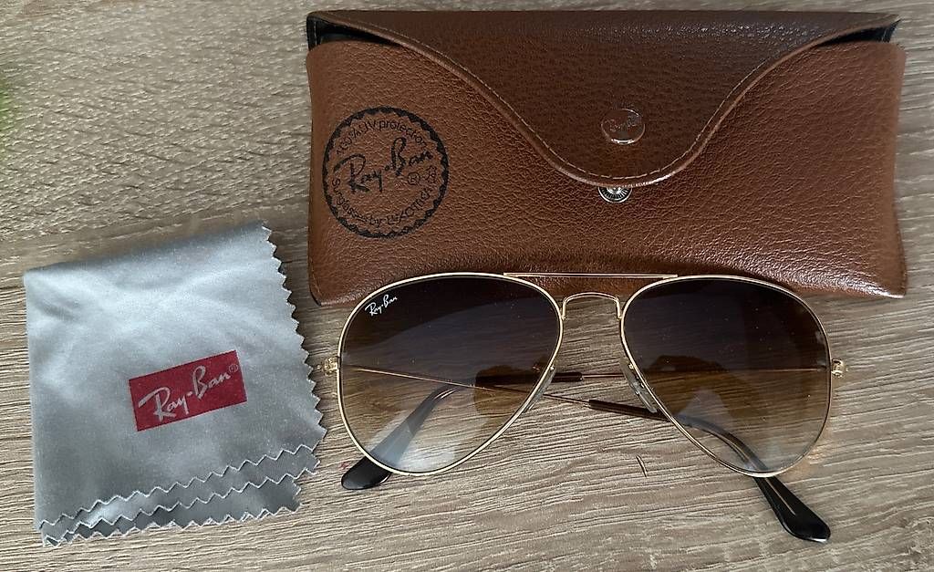 Lunettes & Verres: Lunette de soleil Rayban  – D'occasion à Renens VD par mary184 1