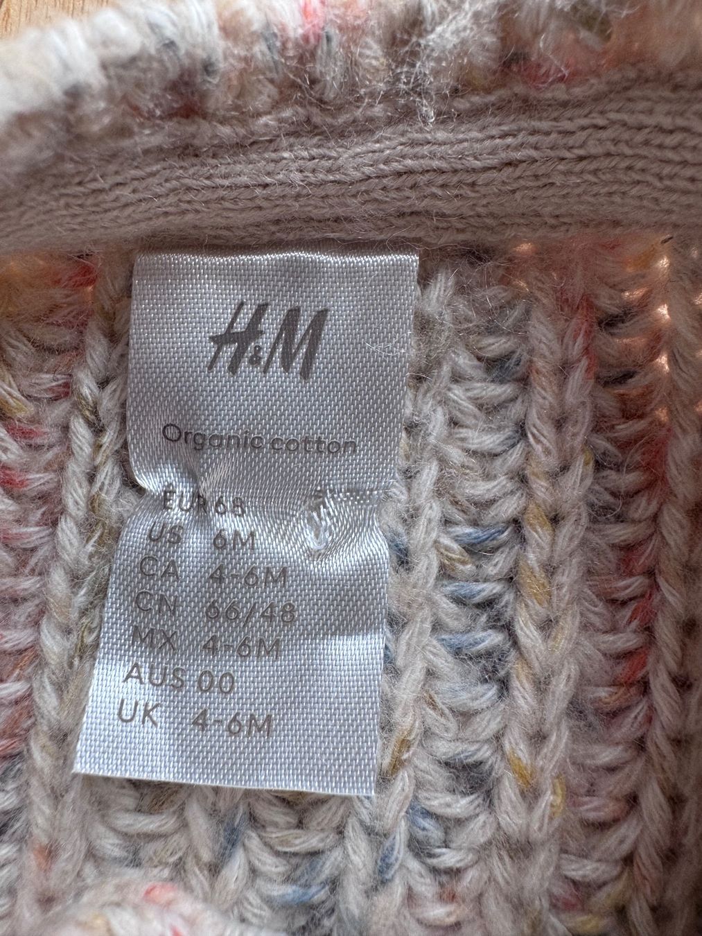 H&M Giacche & Cappotti: H&M Strickjacke oder Pullover, Grösse 68, Top Zustand – Nuovo (secondo la descrizione) da Zürich venduto da mybuybye 1