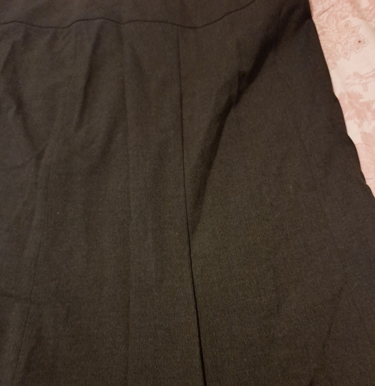 Esprit Gonne: NEU Esprit Rock Grösse 42 MIT ORIGINALETIKETTE – Nuovo e nell'imballaggio originale da Zürich venduto da dph_r9t2 3