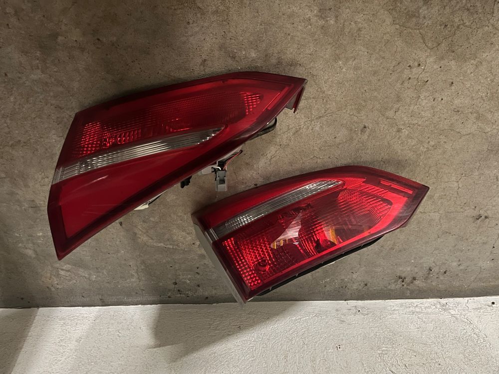 Ford Focus TDCi 1.6 2012 - Rücklichter links und rechts 1