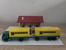 Roco Volvo Schenker LKW Pritschen-Lastzug