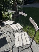 Drei Gartenklappstühle,  Metall Holz weiss gebraucht
