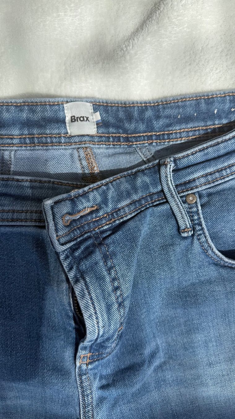 Brax Jeans: Jeans Damen von Brax – Gebraucht aus Warth von sue500 3