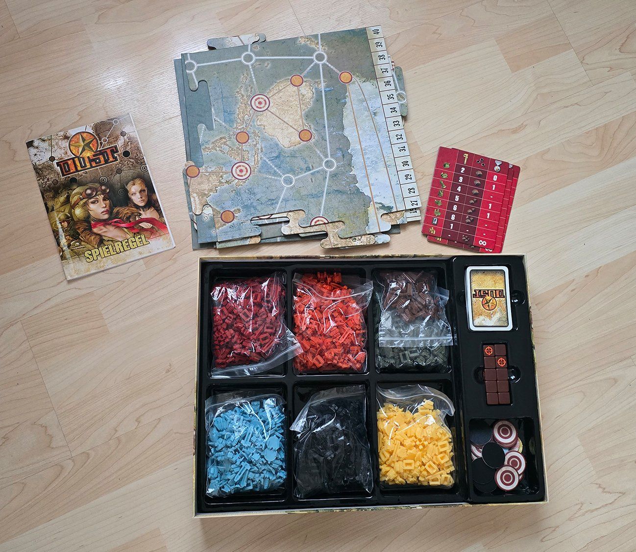 Spiele: DUST (Brettspiel) – Gebraucht aus kappelen von Maguze 1