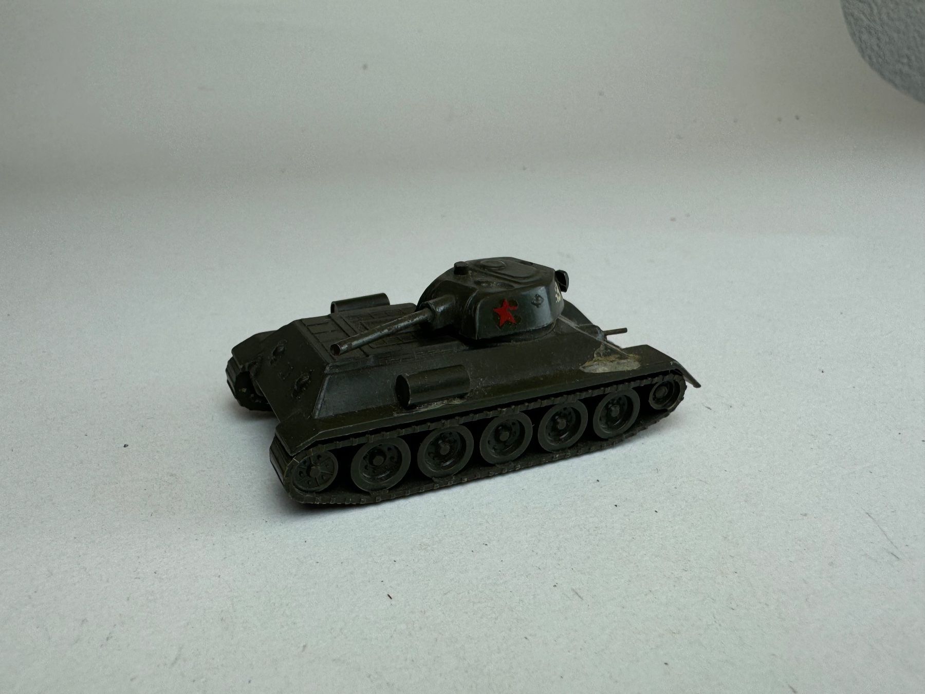 Roskopf Kit di modellismo & Modellini statici: Roskopf Minitanks Panzer T 34 – Usato da Elm venduto da Wikmtz