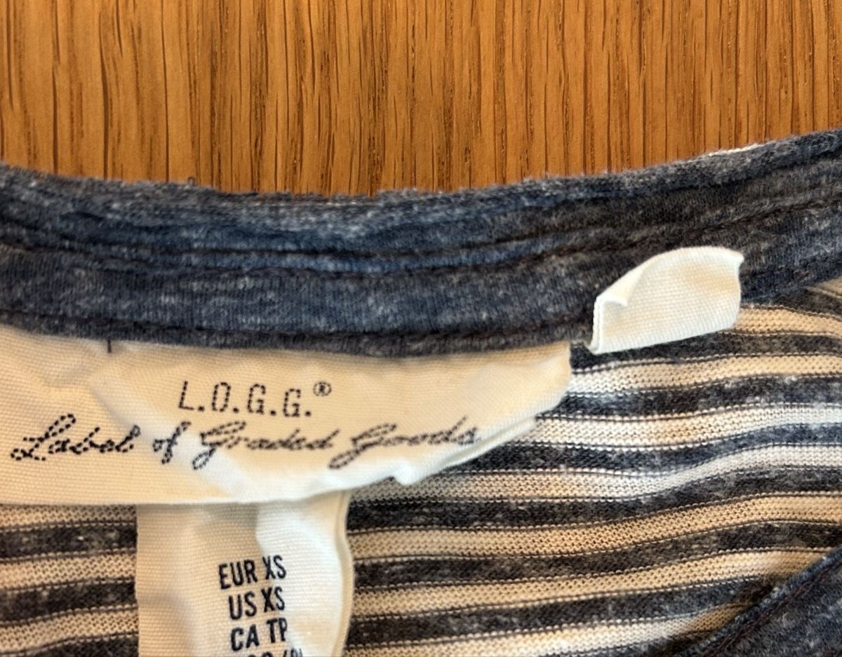 H&M T-Shirts: H&M 3/4 Shirt Gr. XS gestreift – Gebraucht aus Schwarzenbach SG von bienchen22 2