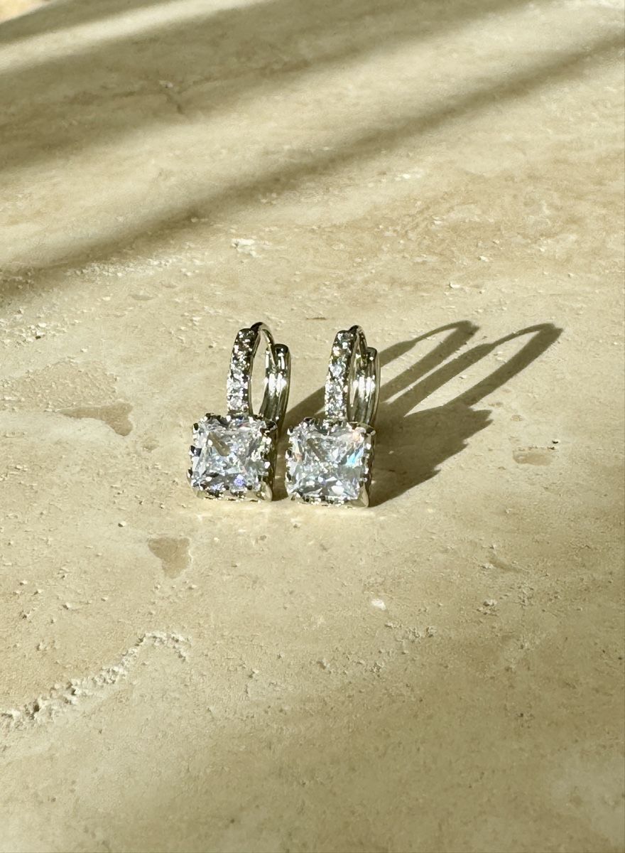 Orecchini pendenti & Orecchini a lobo: Silber Ohrringe mit Zirkonia – Nuovo e nell'imballaggio originale da Oberhasli venduto da Duabelle_official 1