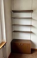 BÜCHERGESTELL ZU VERSCHENKEN 
