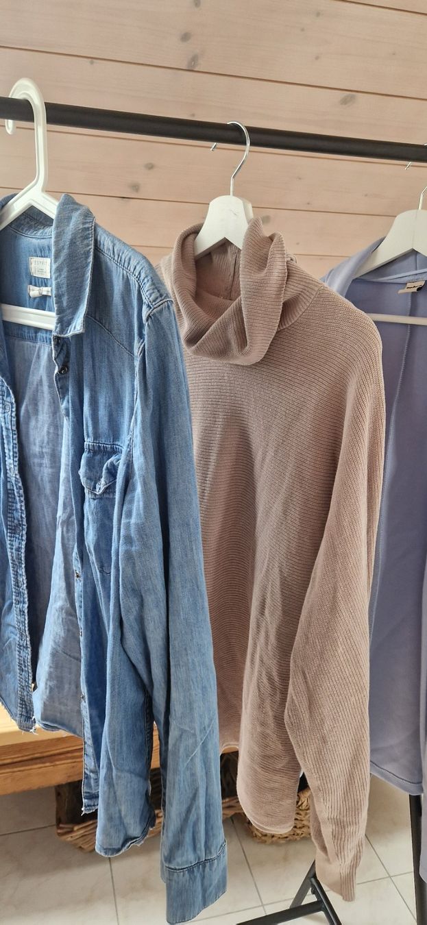 Lotti di vestiti: Kleiderset blau/beige Gr. L – Usato da Boniswil venduto da Cfischer0 2