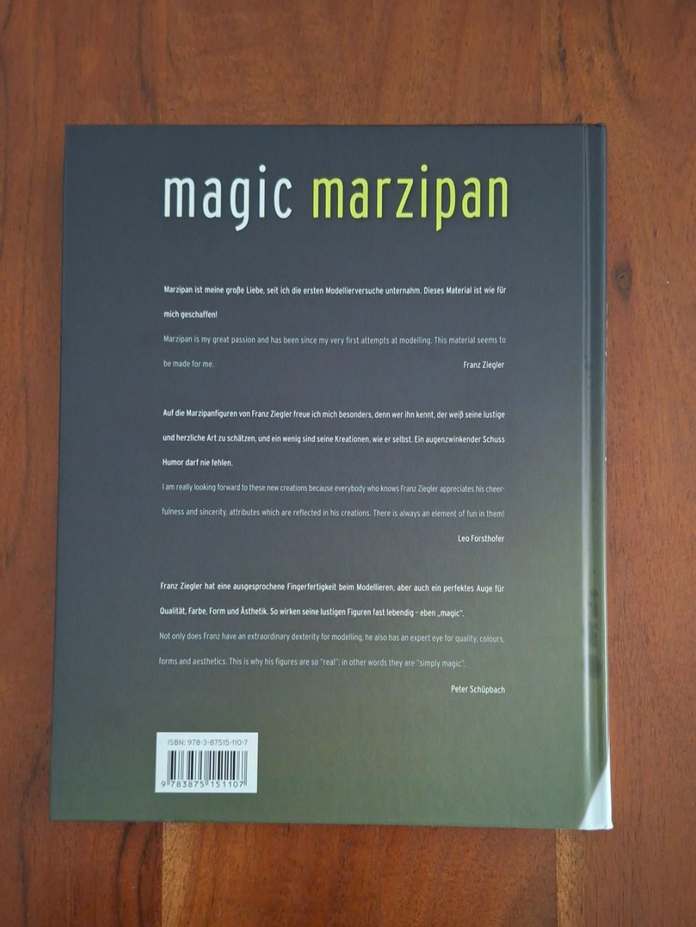 Livres: Magic Marzipan – D'occasion à Winterthur par Neko4 1