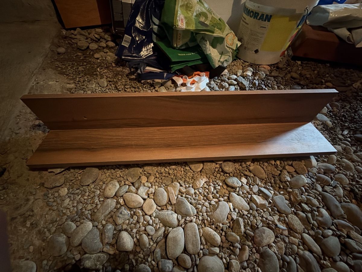 Mobili TV: Sideboard/TV-Möbel Holz, Top Zustande! – Usato da Romanshorn venduto da Honeyloops-1993 2