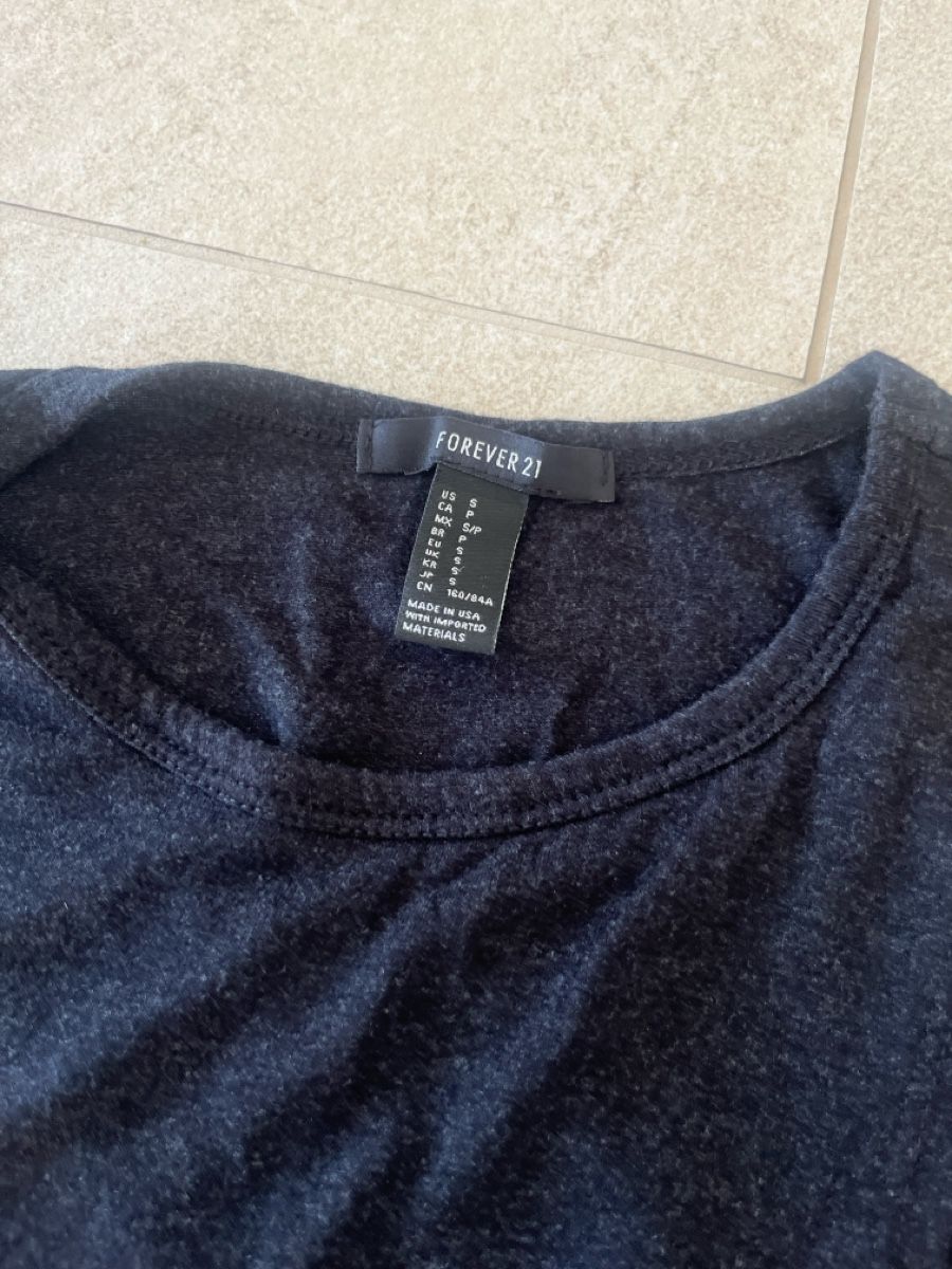 Lotti di vestiti: 3 schwarze Oberteile – Usato da Watt venduto da Stephsch3 1