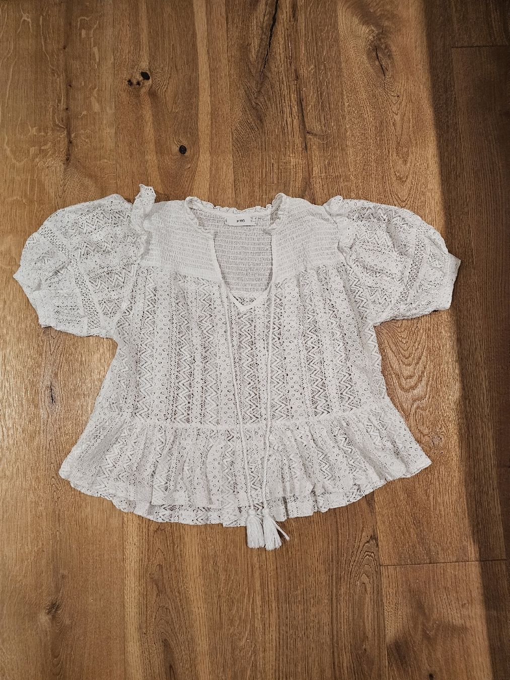 Mango Top: Weisses Häkeltop von Mango Gr. S – Usato da Balzers venduto da ridr