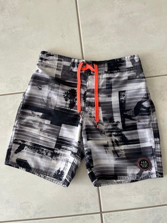 Badeshorts für Knaben der Marke PROTEST Gr. 152