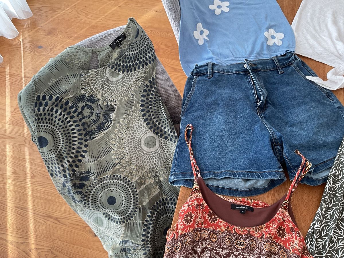 Lotti di vestiti: Schönes Kleiderpaket passend zu Gr. 36/38  – Usato da Bern venduto da kano68 1