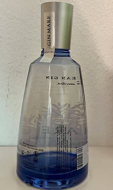 Bevande alcoliche: Ungeöffnete 70cl Flasche Gin Mare Mediterranean Gin – Usato da Wädenswil venduto da esp_z8tb 1