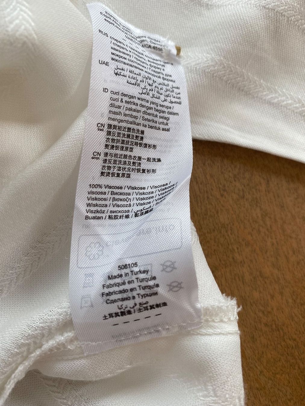 Esprit Blusen: ESPRIT - weiss-gestreifte Wickelbluse – Gebraucht aus Meilen von kleisi01 7