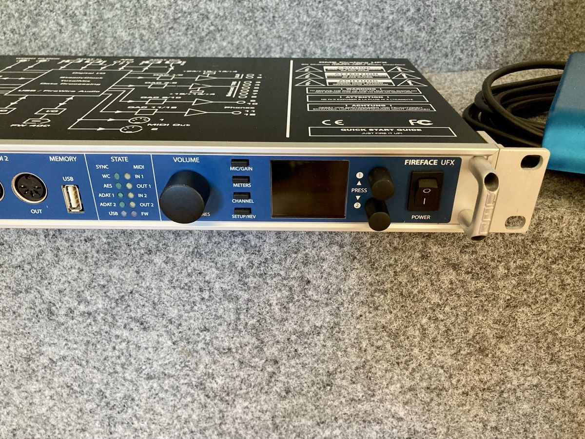 RME Studioequipment: RME Audio Interface UFX inkl. ARC Remote Control – Gebraucht aus Glattfelden von Pedals 4
