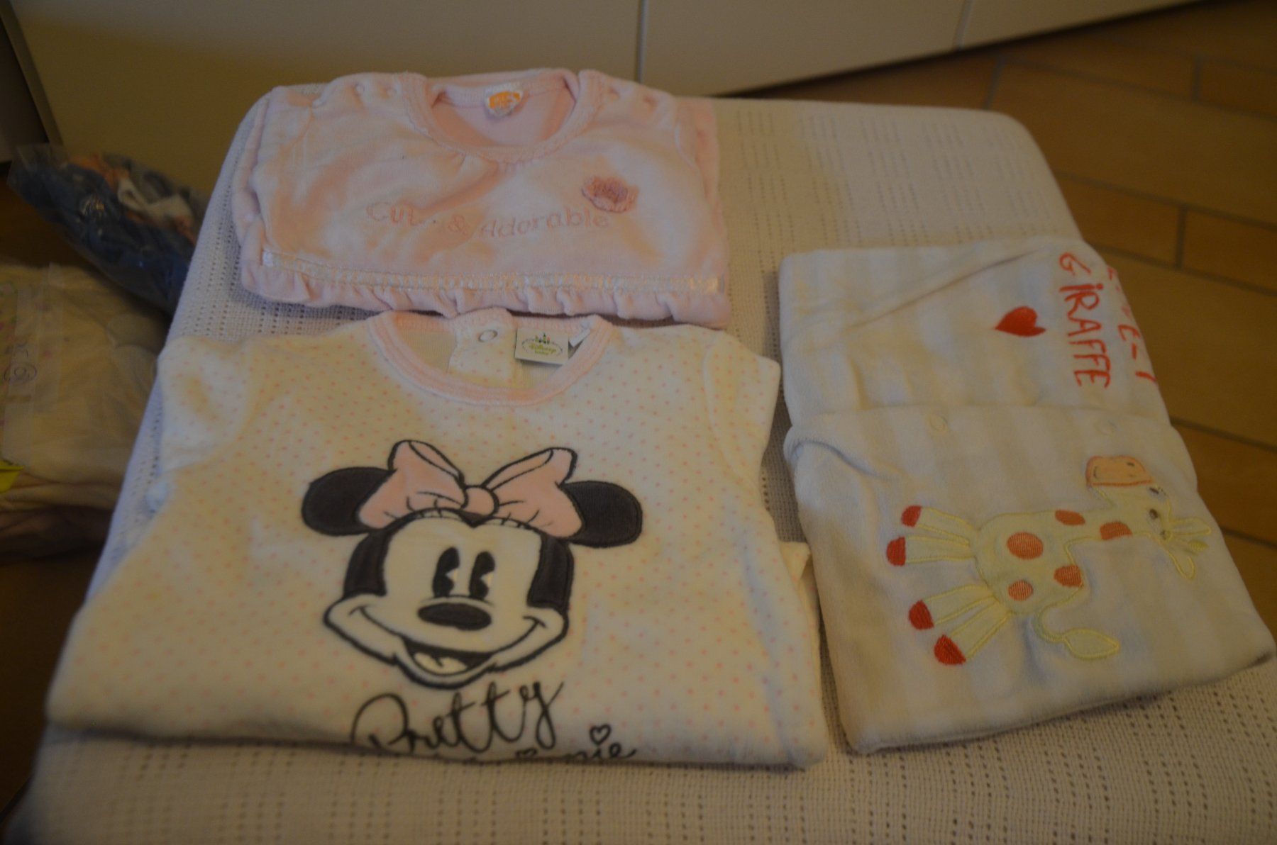 Pyjamas & Ähnliches: TAILLE 62 - 3 PIJAMA – Gebraucht aus Chiasso von Dolly015
