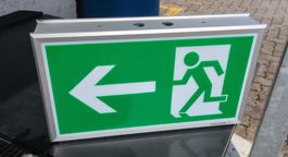 EXIT Notausgangsbeleuchtung /  Beleuchtet,Top! R/L