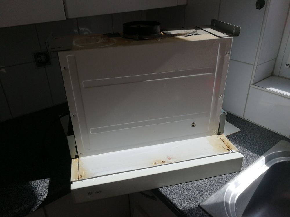 V-Zug Hottes de ventilation: Dunstabzugshaube & Dampfabzug V-ZUG – D'occasion à Spreitenbach par Space_X 2