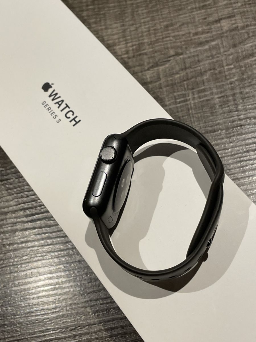 Apple Smartwatch: Apple Watch Series 3 38mm – Gebraucht aus Boncourt von quentin4463 1
