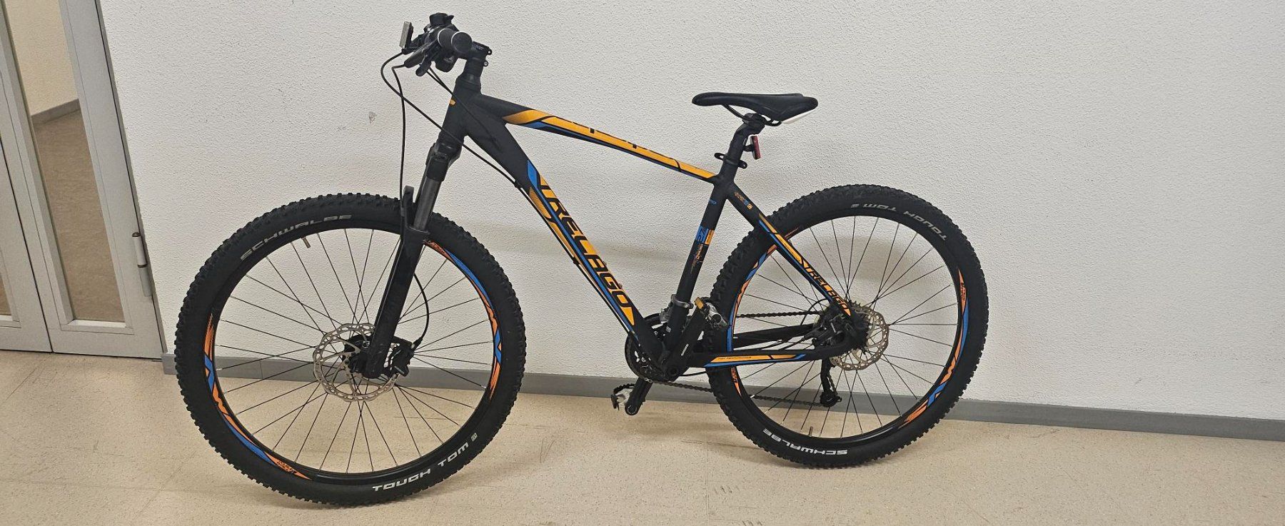 Biciclette: Neuwertiges Mountain Bike 28" – Usato da Kollbrunn venduto da equipe-bachofner.ch 1