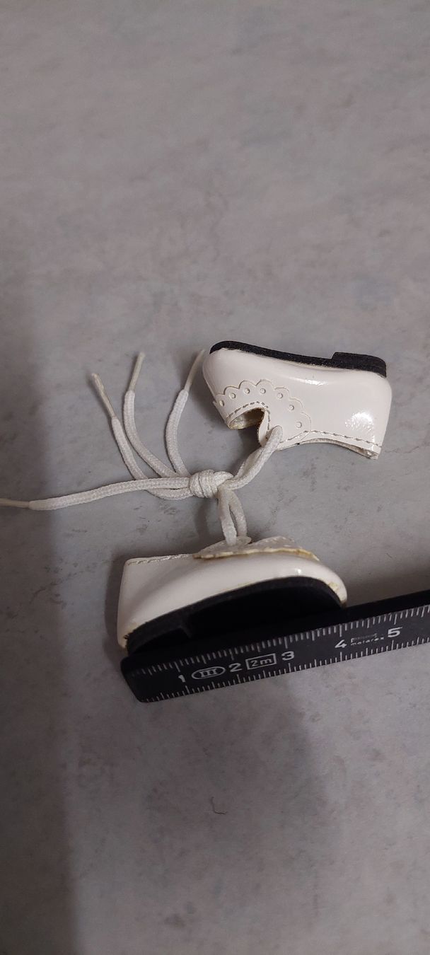 Heidi ott Bambole: 5 Paar Heidi Ott Schuhe  – Usato da Muri AG venduto da nindo1 1