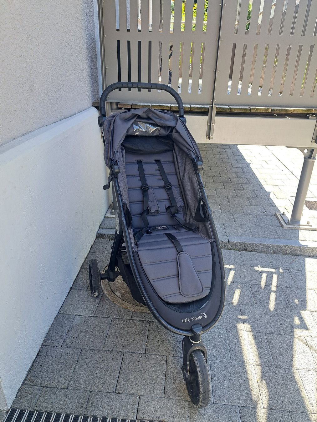 Baby Jogger Carrozzine: Baby Jogger mit Babywanne – Usato da Zürich venduto da calliewe 2