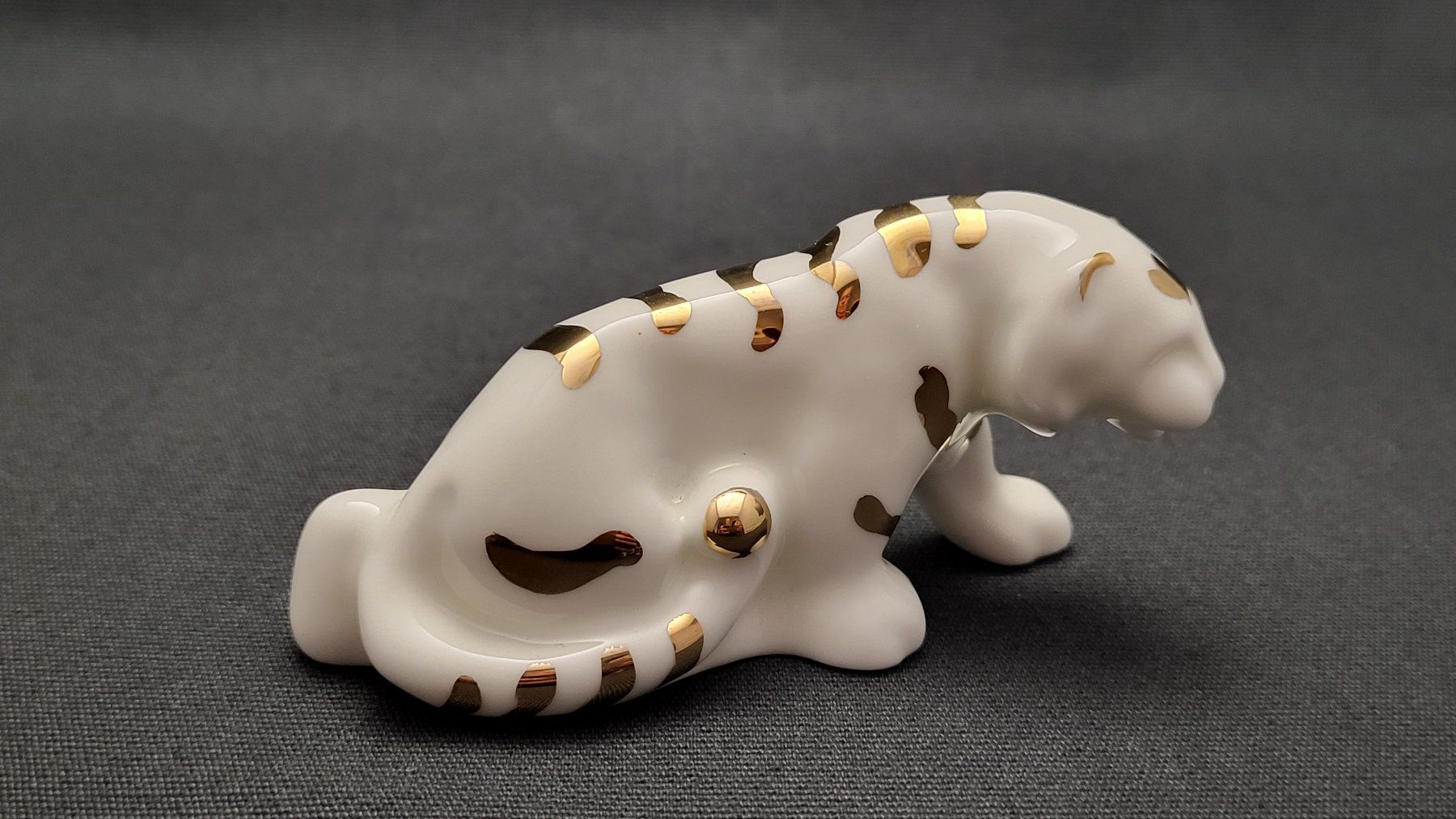 Statuette: Tiger LOMONOSOV – Usato da Basel venduto da spinne02 1